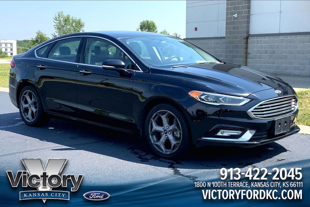 2017 Ford Fusion SE