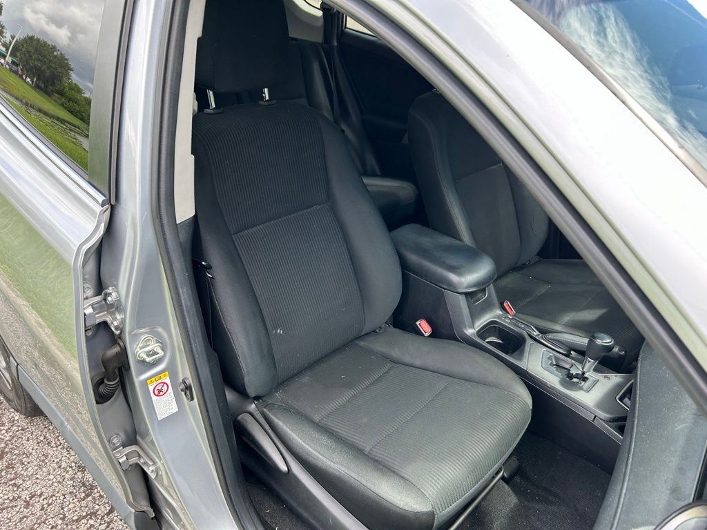 Thumbnail: 2018 Toyota RAV4 - 14