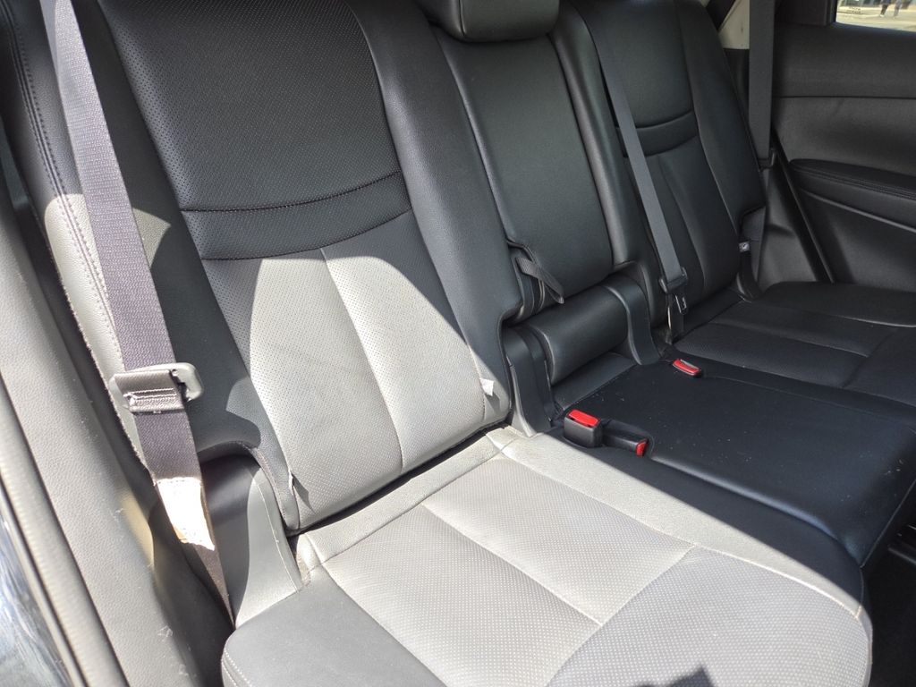 used 2018 Nissan Rogue car, priced at $12,397