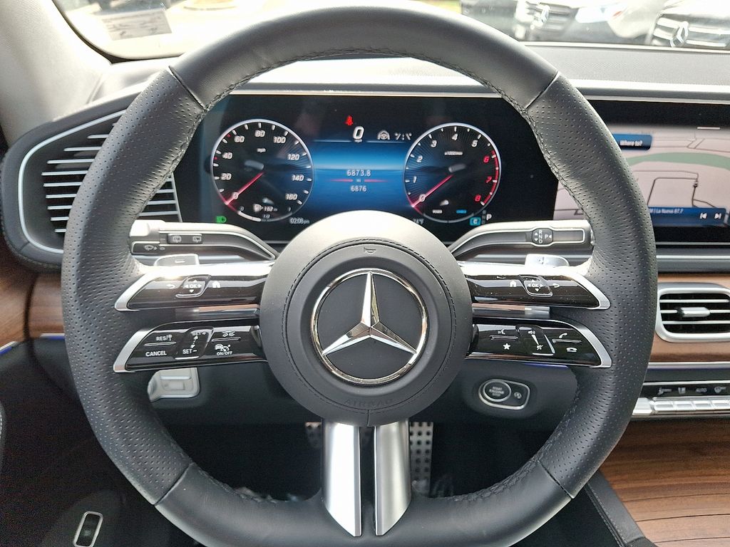 Thumbnail: 2026 Mercedes-Benz GLS - 16