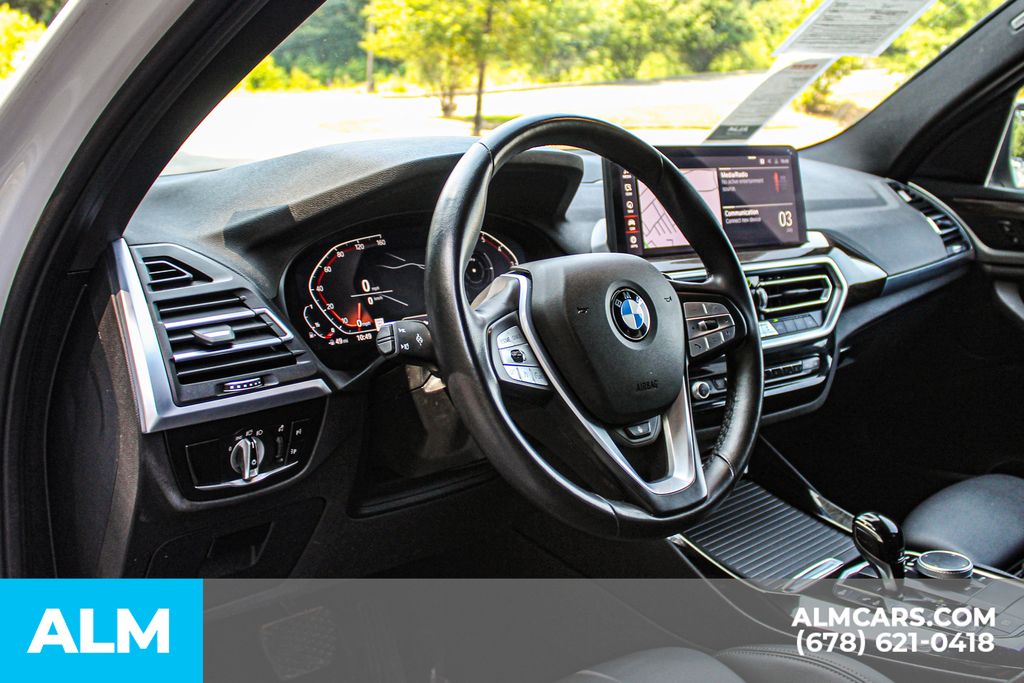 Used 2024 White BMW xDrive30i image 22