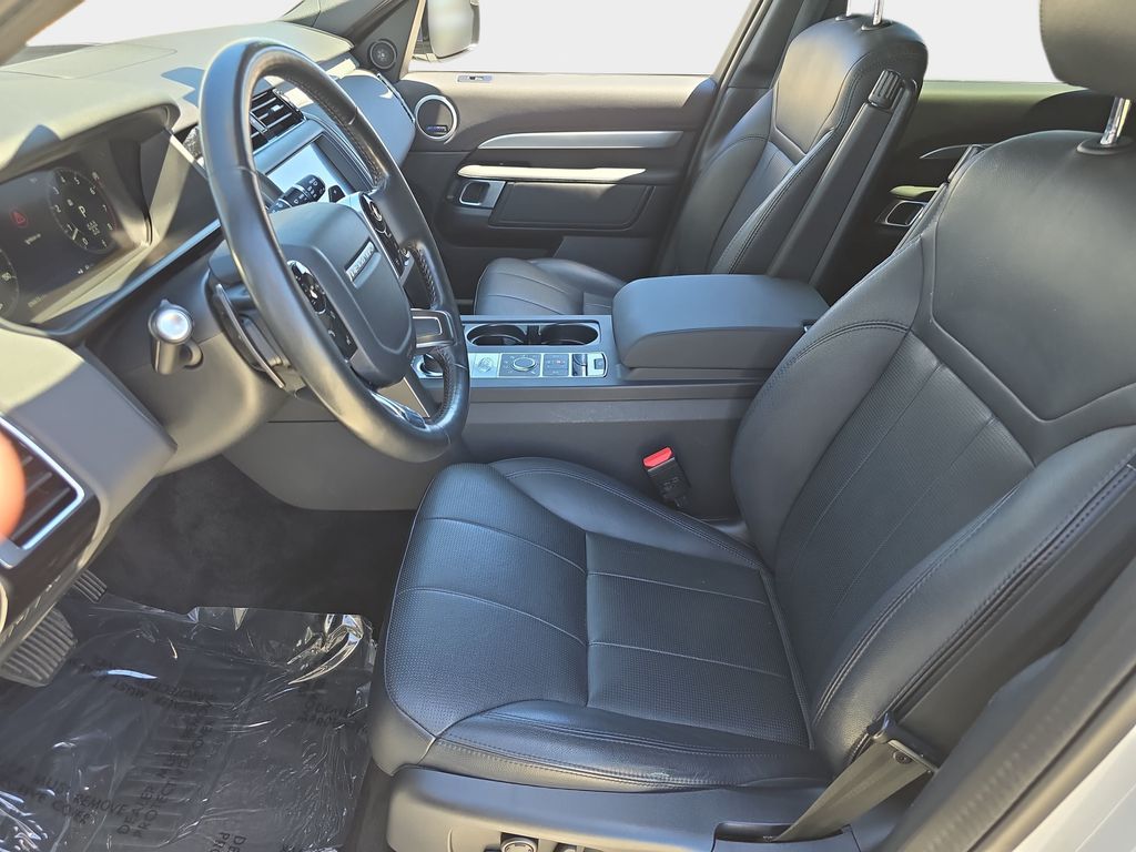 Used 2020 White Land Rover Landmark Edition image 20