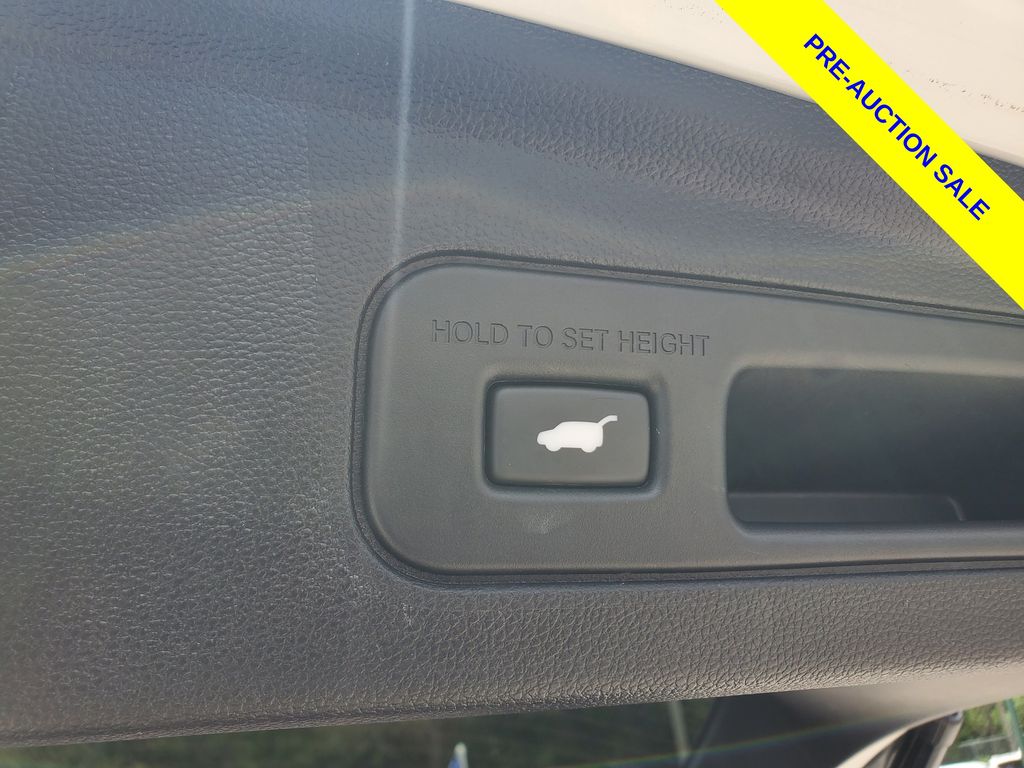 Used 2025 Acura MDX SUV