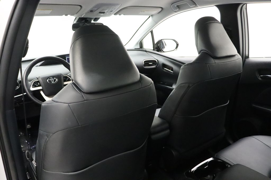 2019 Toyota Prius Prime Premium 18
