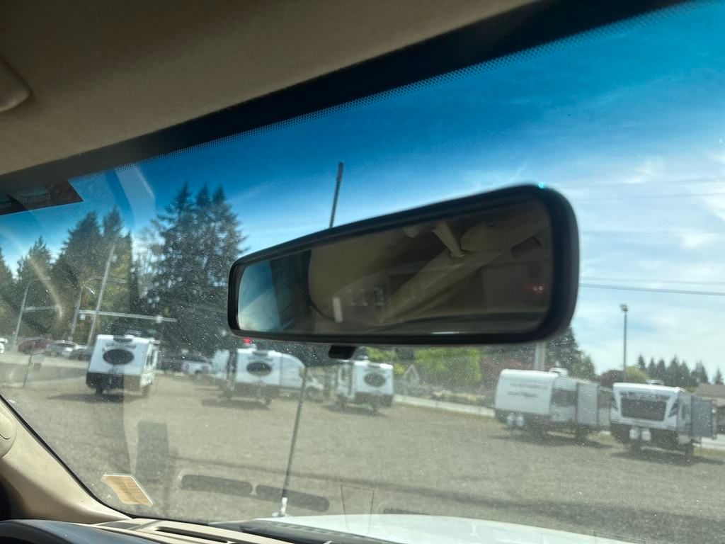 2005 Oxford White Ford Super Duty F-250 XLT 4X4 Truck