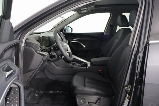 Thumbnail: 2025 Audi Q5 - 5