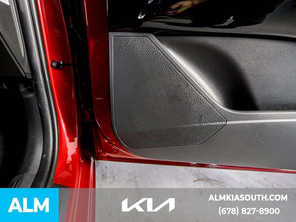 2024 Kia Niro EV Wind photo 36