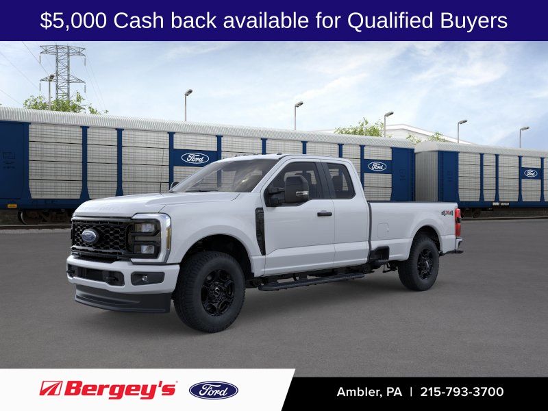 Oxford White 2026 Ford F-250 Super Duty Pickup Truck Four-Wheel Drive Automatic