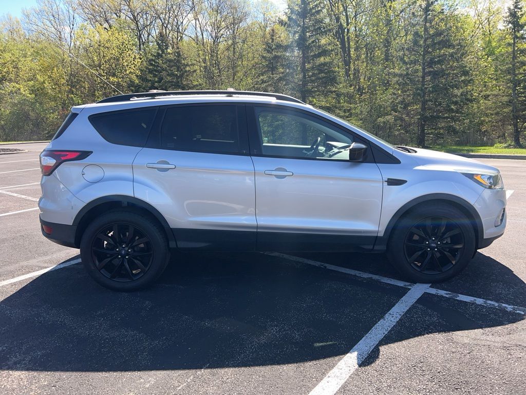 2017 Ford Escape SE 4