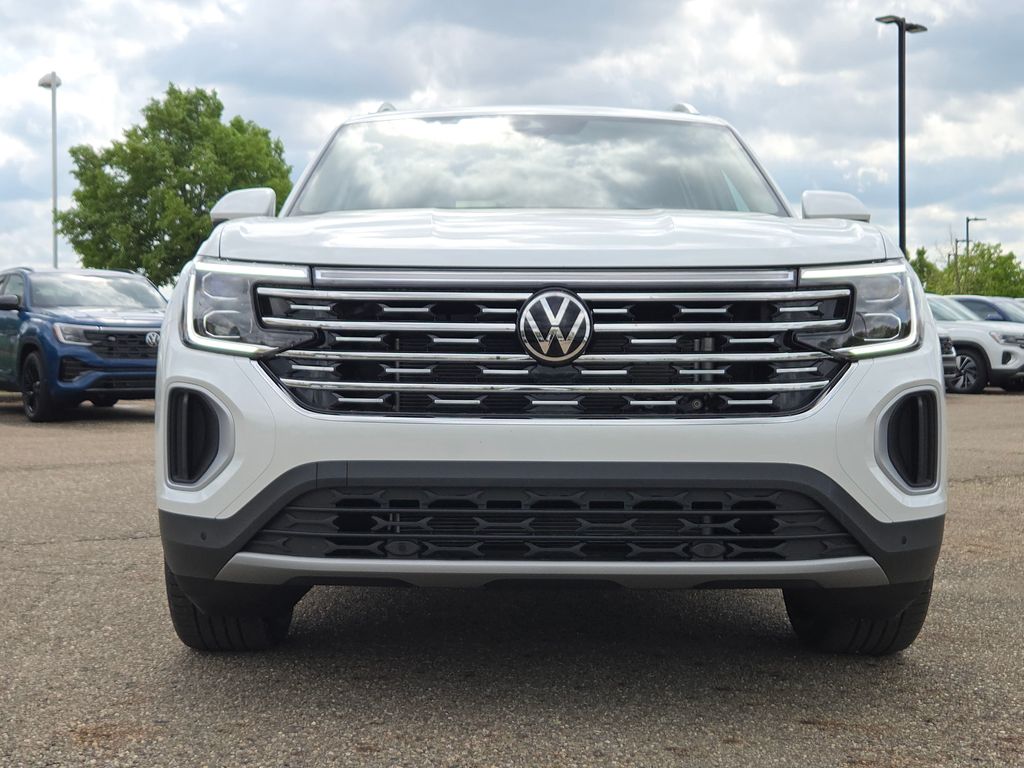New 2026 White/off-white Volkswagen 2.0T SEL image 2