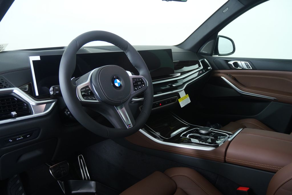 Thumbnail: 2026 BMW X5 - 12