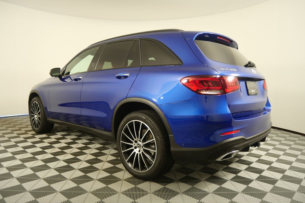 Thumbnail: 2022 Mercedes-Benz GLC - 4