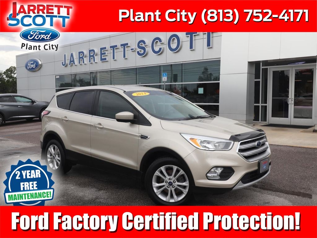 White Gold Metallic 2017 Ford Escape SUV / Crossover Front-Wheel Drive 6-Speed Automatic