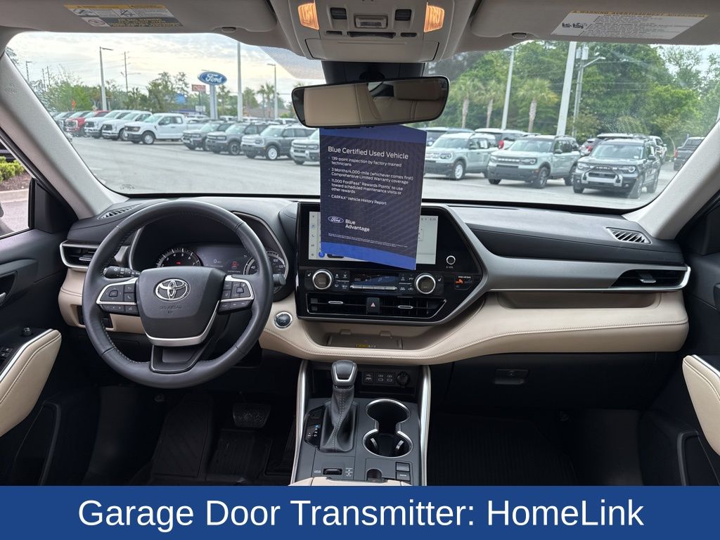 2023 Toyota Highlander XLE