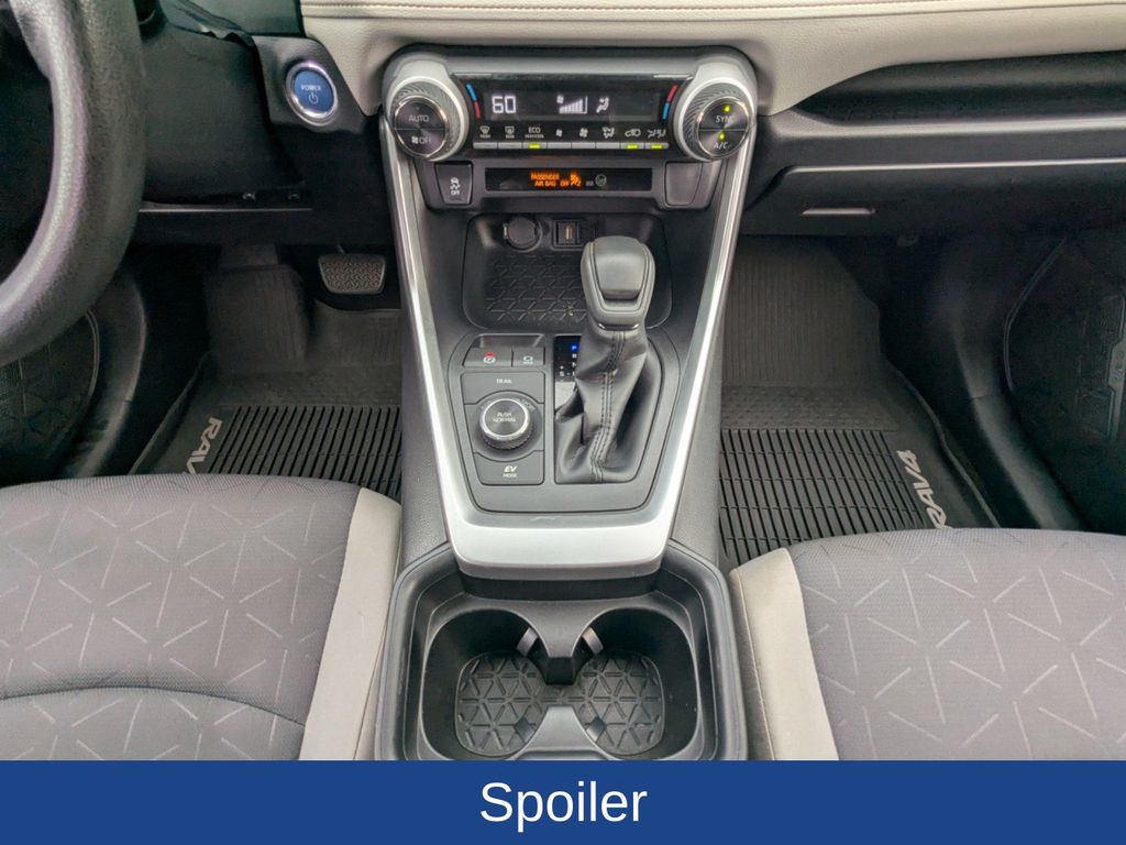 2020 Toyota RAV4 Hybrid XLE