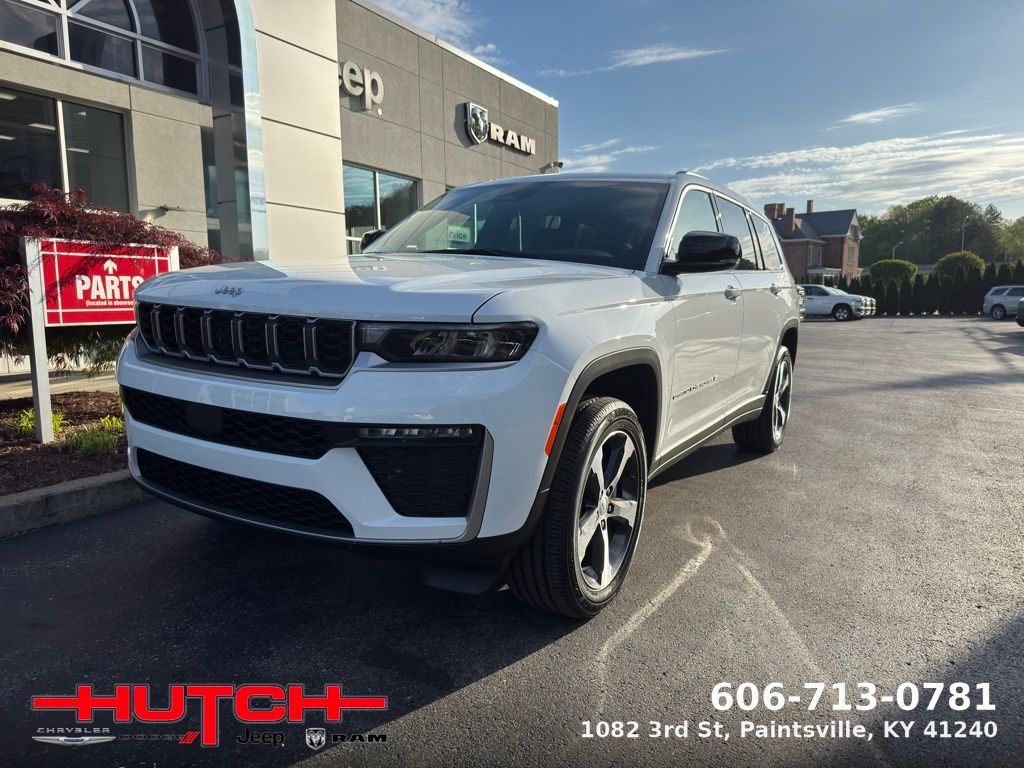 Bright White Clearcoat 2026 Jeep Grand Cherokee L SUV / Crossover Four-Wheel Drive 8-Speed Automatic