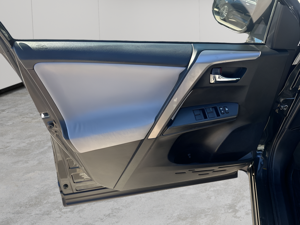 Used Car 2016 Toyota Rav4 Hybrid  Xle For Sale Under $15,000 In Austin, Texas