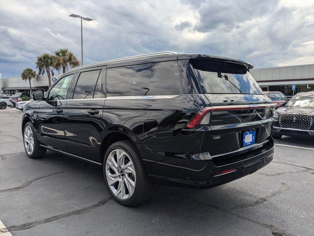 2025 Lincoln Navigator L Reserve