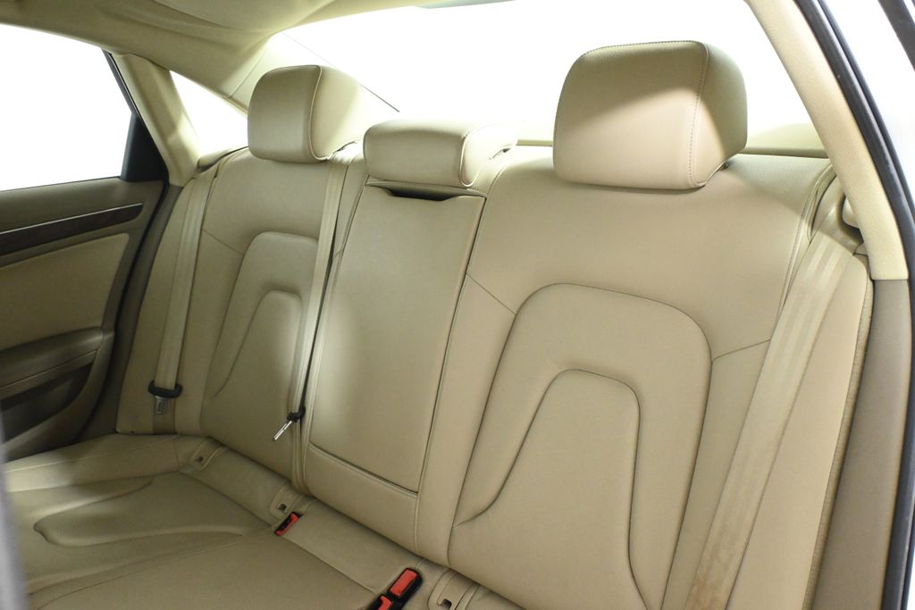 Thumbnail: 2011 Audi A4 - 4