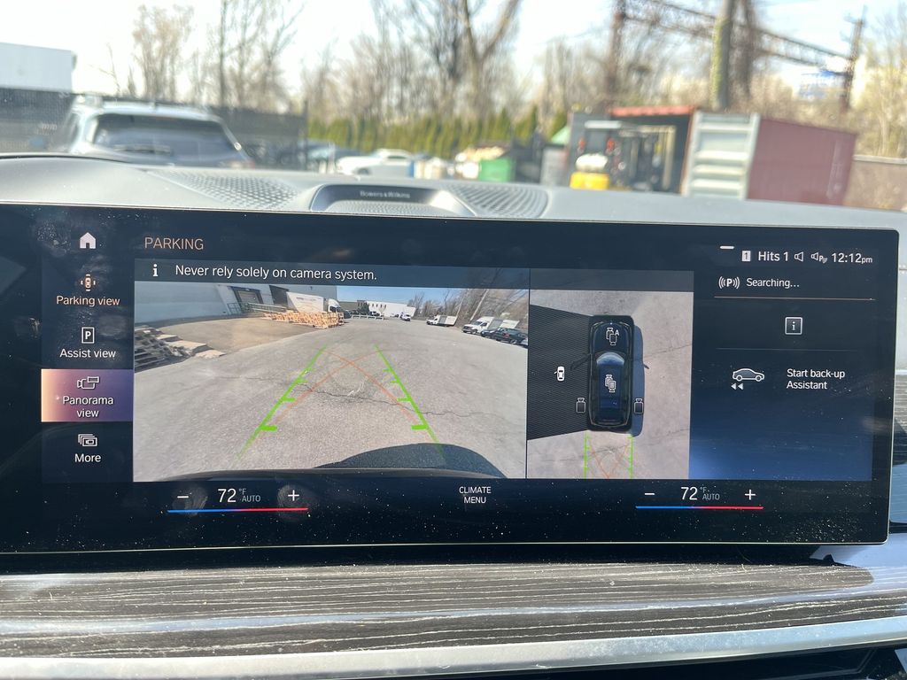 Thumbnail: 2023 BMW X7 - 16