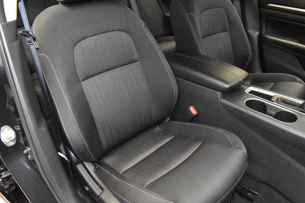 2022 Nissan Altima SV 25