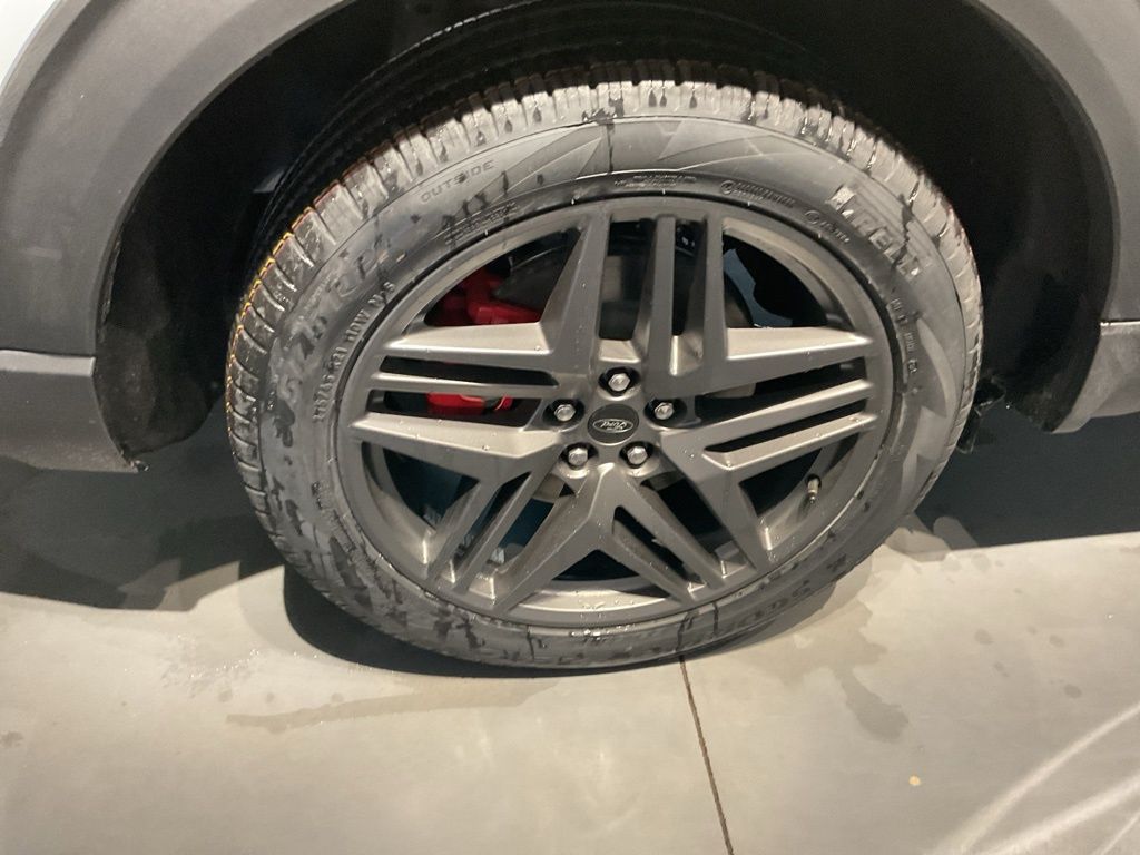 New 2026 White Ford ST-Line image 20