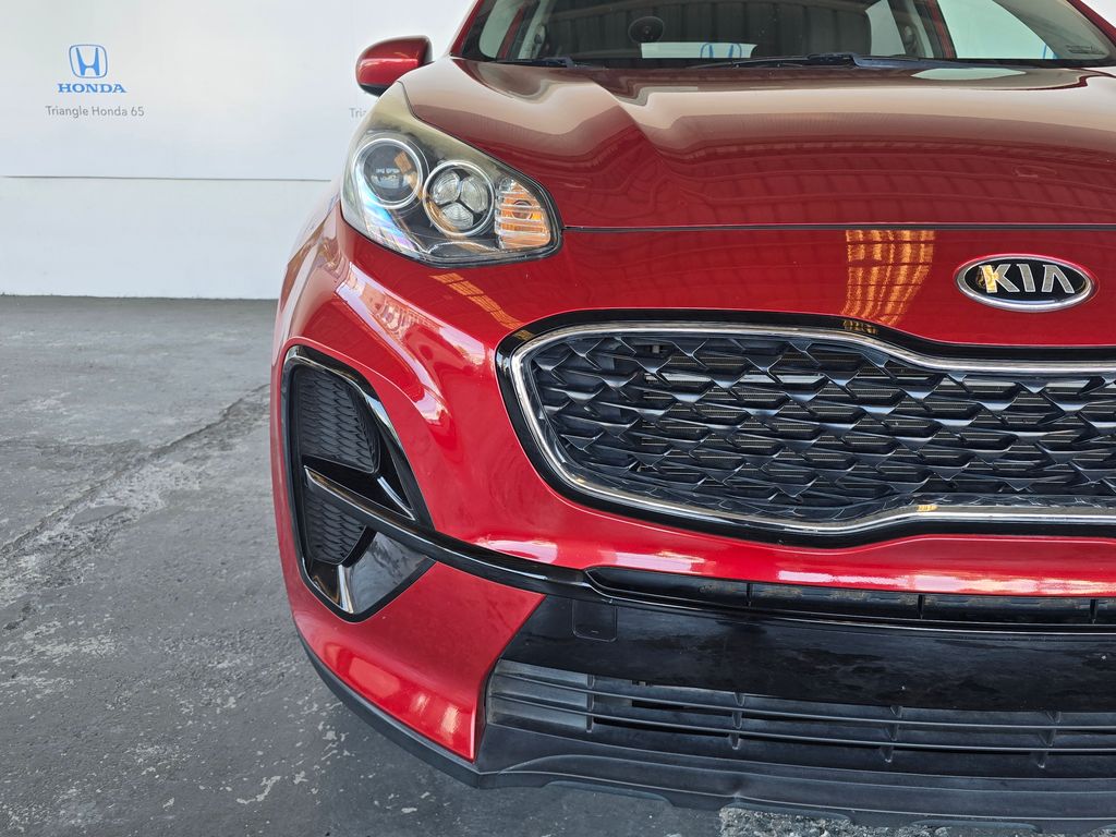 Thumbnail: 2022 Kia Sportage - 18