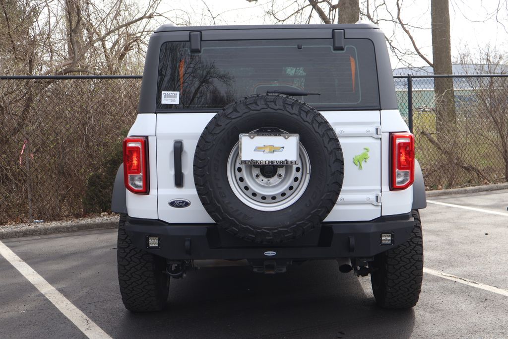 Thumbnail: 2022 Ford Bronco - 6