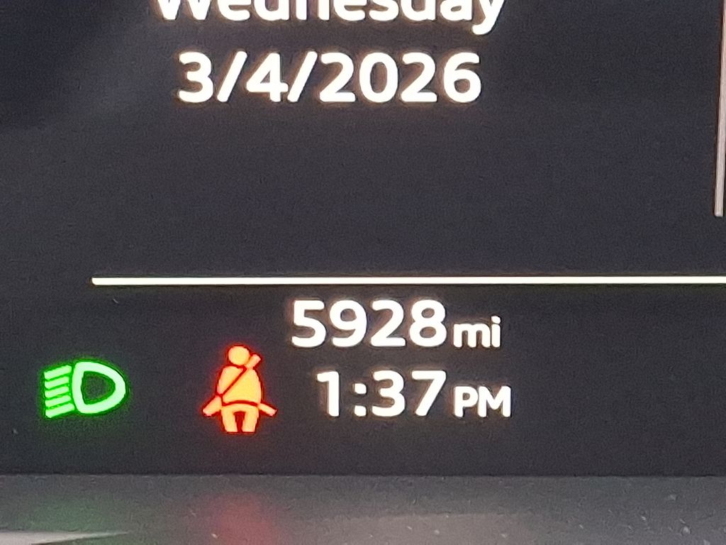 Thumbnail: 2025 Audi A6 - 21