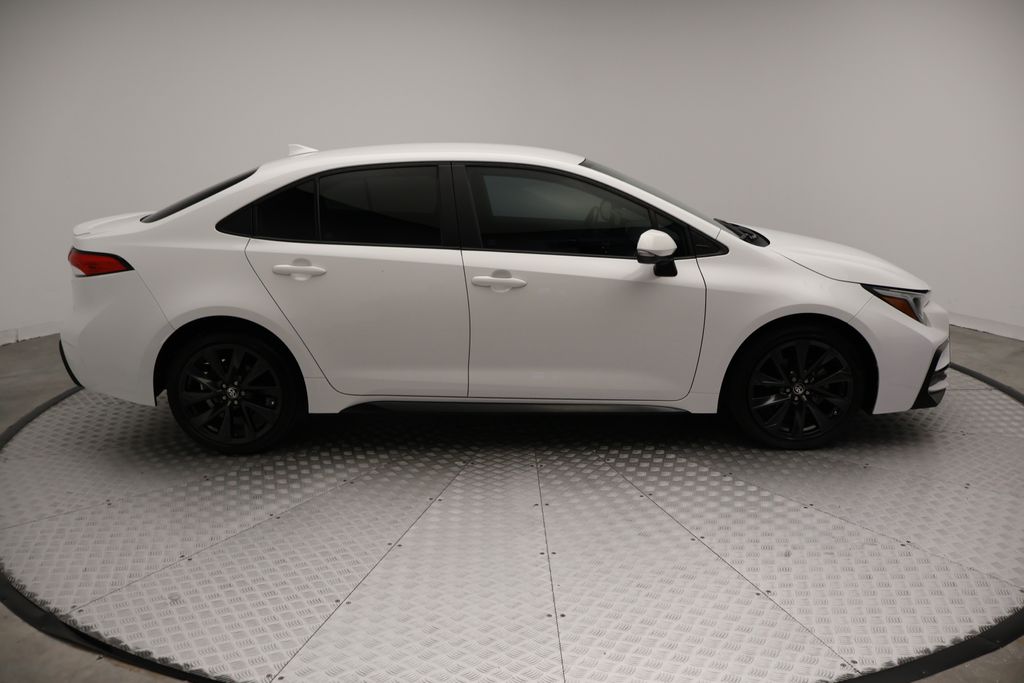 Thumbnail: 2023 Toyota Corolla - 7