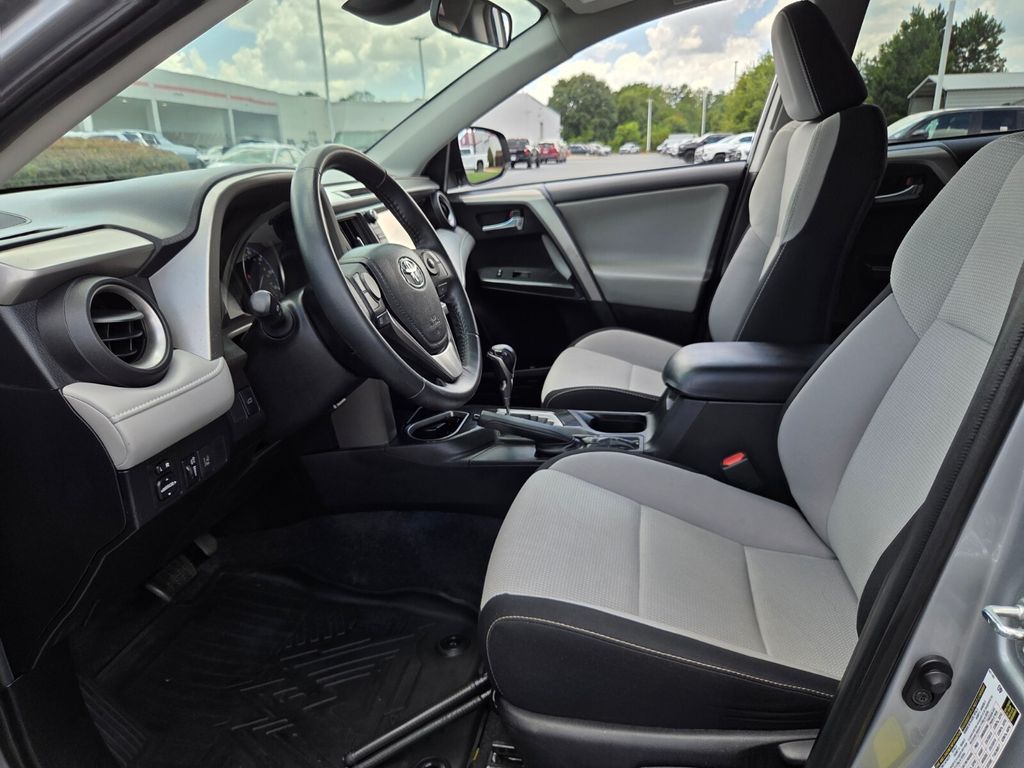 Used 2018 Toyota RAV4 SUV