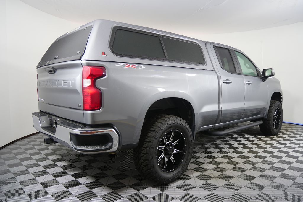 Thumbnail: 2020 Chevrolet Silverado 1500 - 3