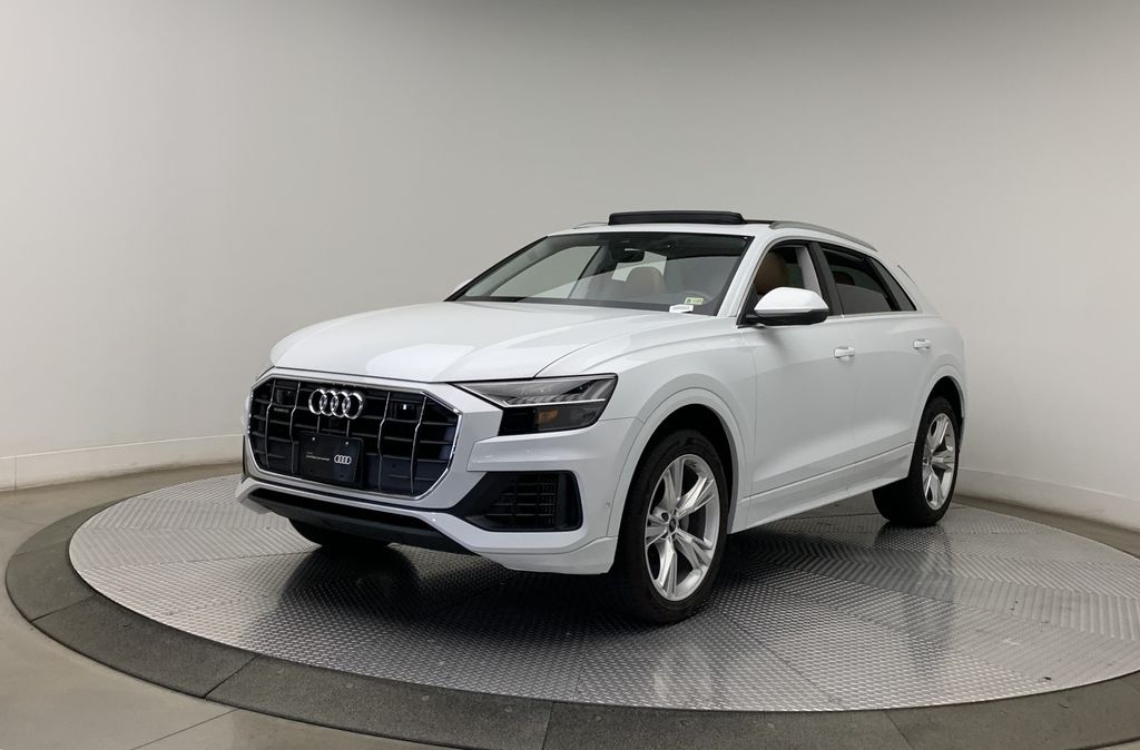 2023 Audi Q8 Premium Plus 3