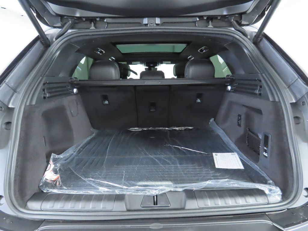 Thumbnail: 2025 Land Rover Range Rover Sport - 29