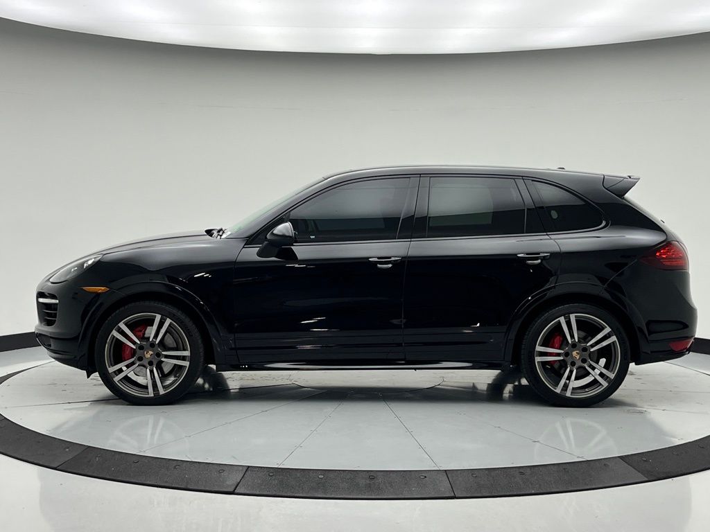 Thumbnail: 2013 Porsche Cayenne - 2