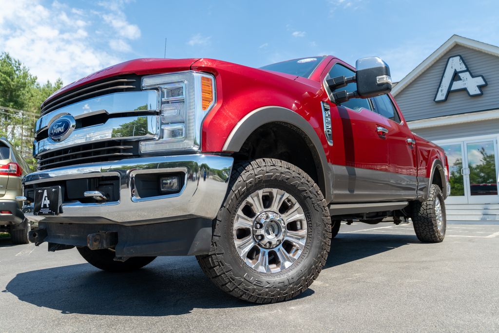 Red 2018 Ford F-250 Super Duty King Ranch Crew Cab 4WD Pickup Truck Four-Wheel Drive 6-Speed Automatic