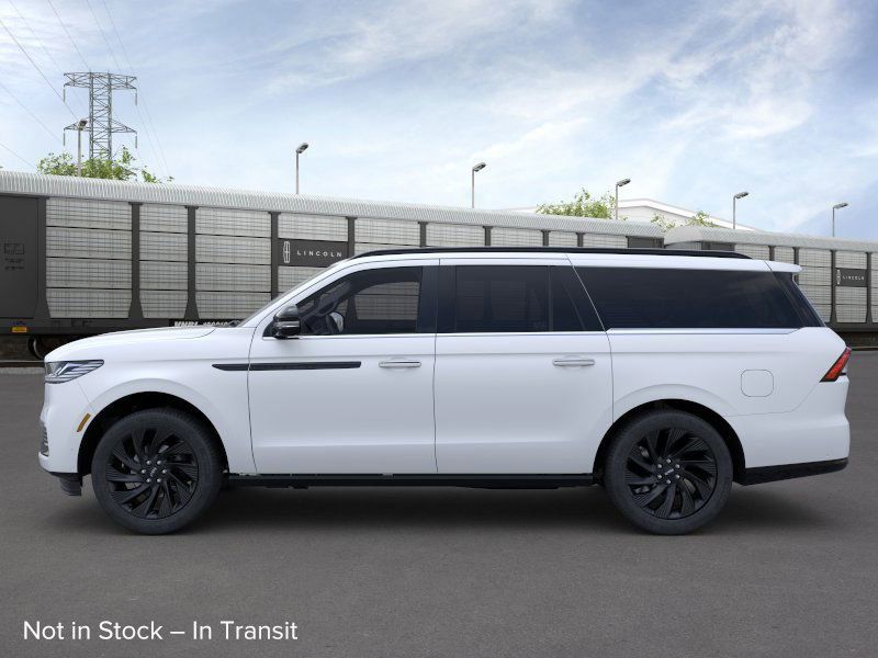 2025 Lincoln Navigator Reserve 3