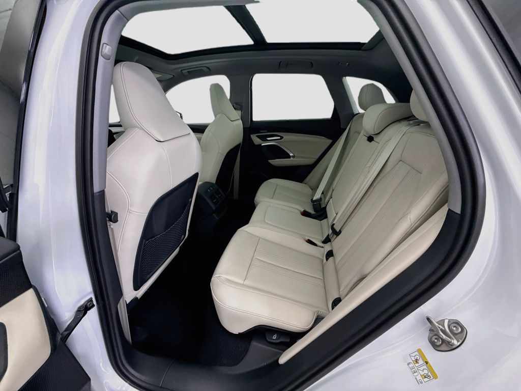 Thumbnail: 2026 Audi Q5 - 20