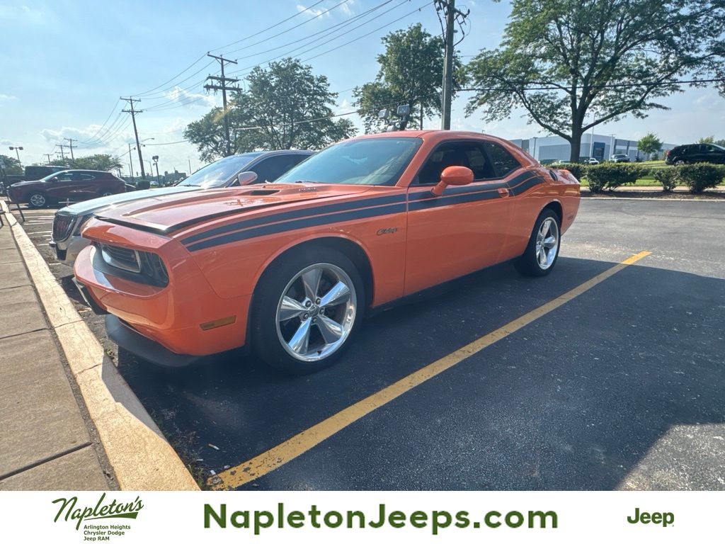Header Orange Clearcoat 2014 Dodge Challenger Coupe Rear-Wheel Drive 5-Speed Automatic