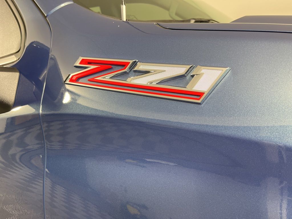 2024 Chevrolet Silverado 1500 LTZ 5