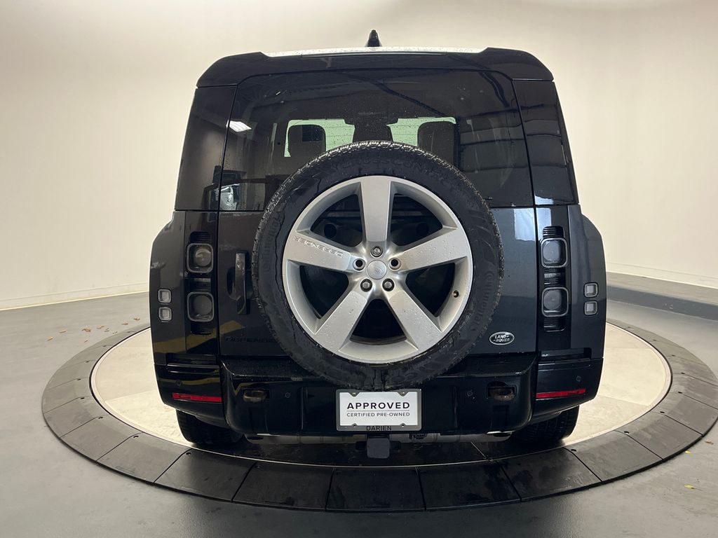 2023 Land Rover Defender 130 4
