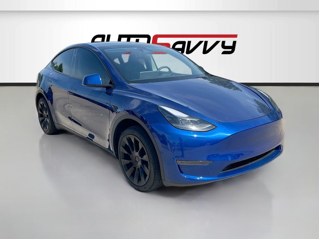2024 Tesla Model Y Long Range Rear Wheel Drive's photo