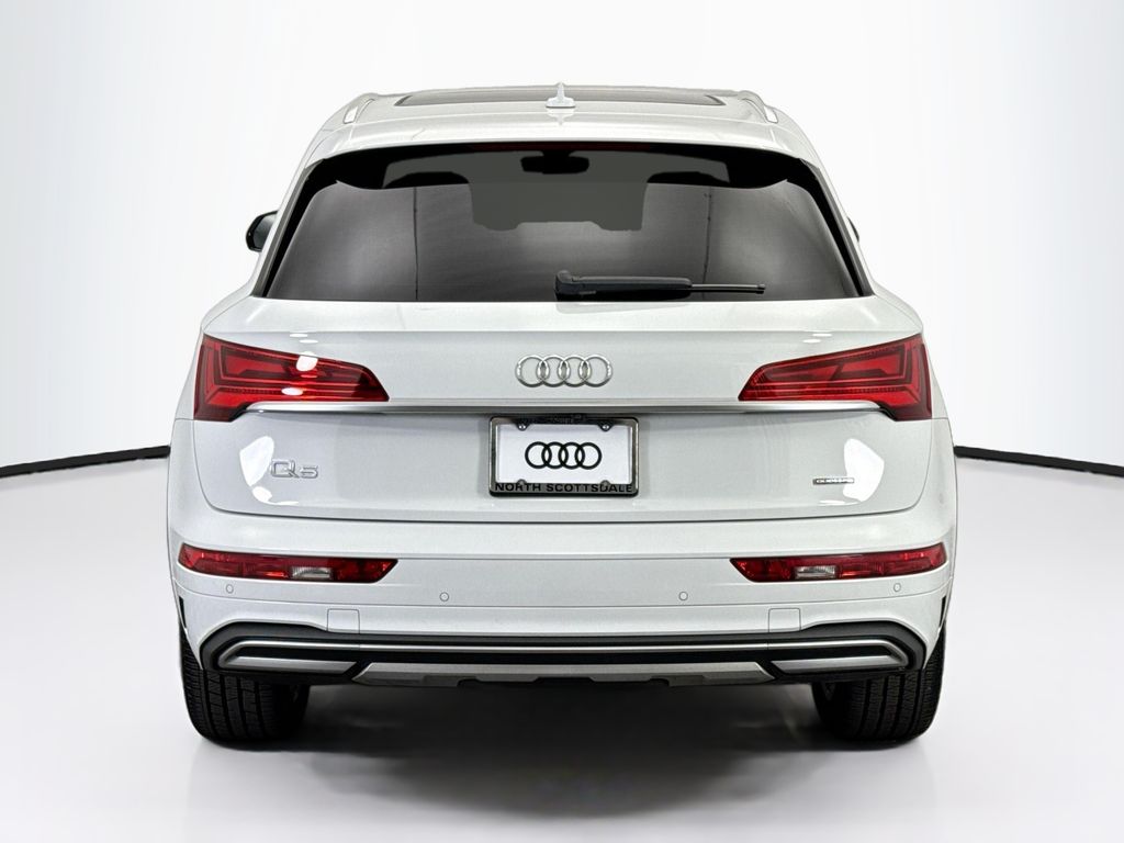 Thumbnail: 2021 Audi Q5 - 6