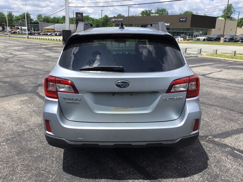 Thumbnail: 2016 Subaru Outback - 4