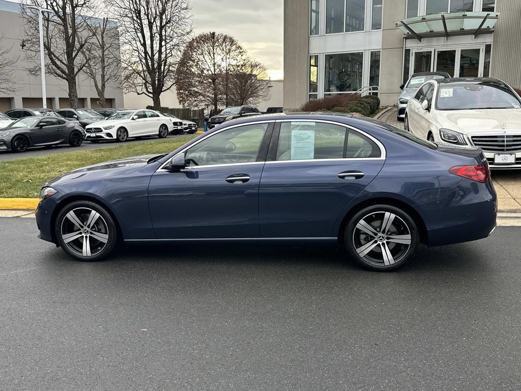 Thumbnail: 2025 Mercedes-Benz C-Class - 14