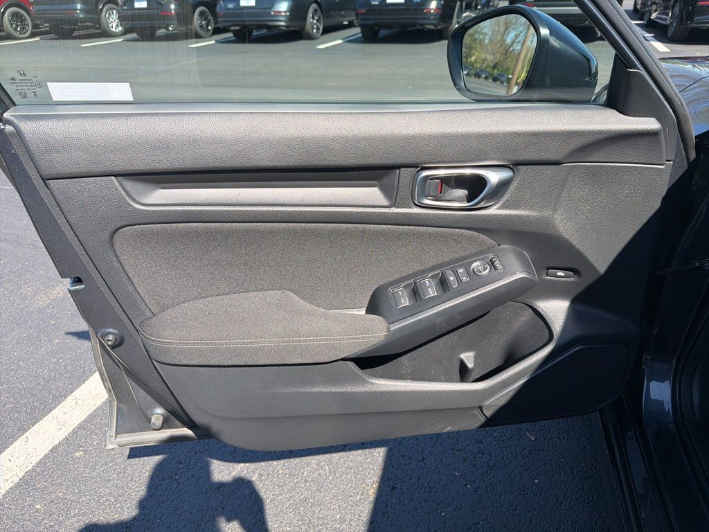 Thumbnail: 2023 Honda Civic - 17