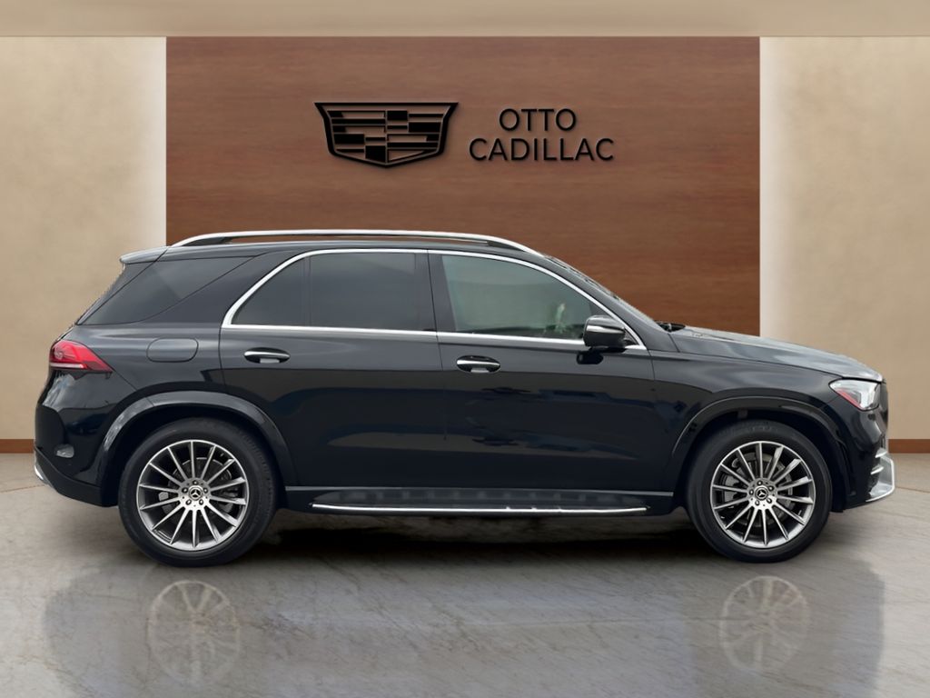 used 2022 Mercedes-Benz GLE car, priced at $32,200