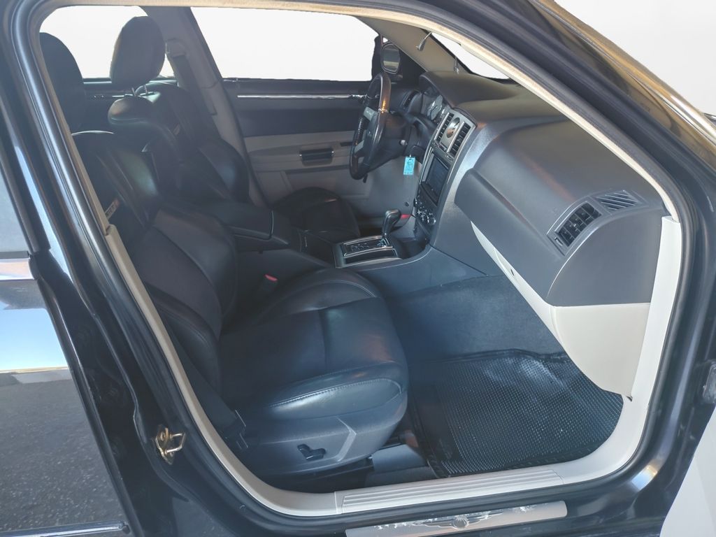 Used Car 2006 Chrysler 300c  Srt8 For Sale Under $20,000 In Austin, Texas