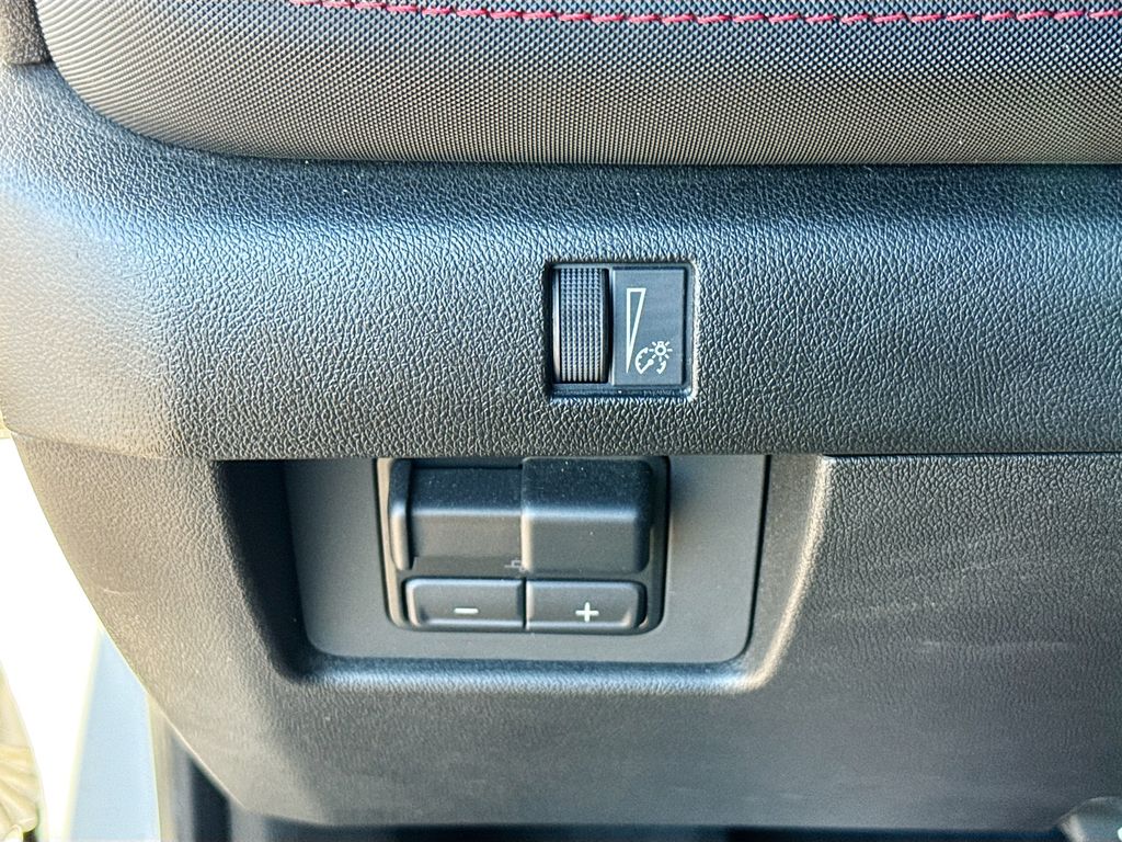 2024 Chevrolet Colorado Z71 - 9