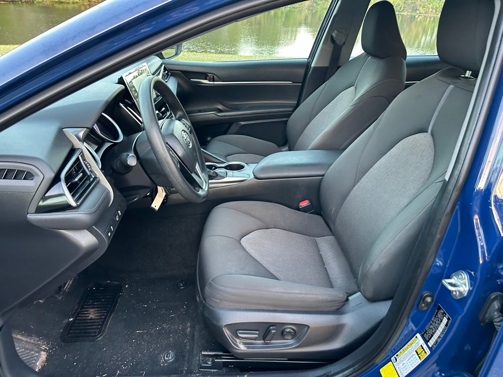 Thumbnail: 2023 Toyota Camry - 14